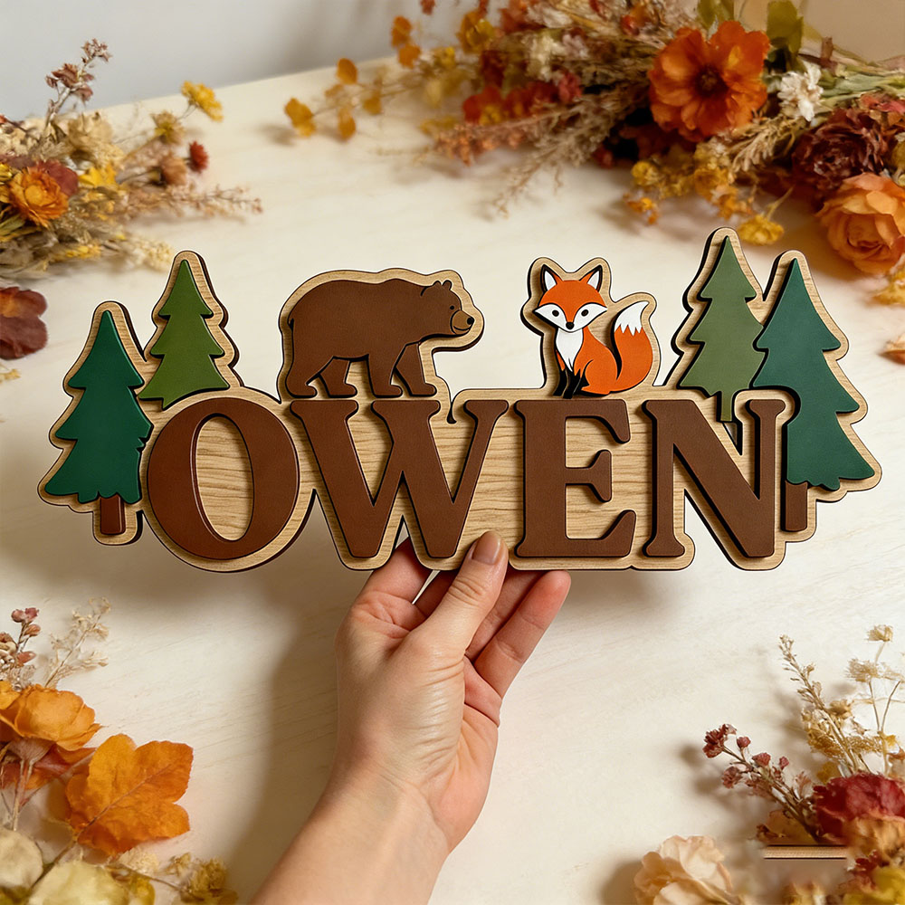 Baby Nursery Forest Theme - Personalizowana drewniana tabliczka na drzwi z